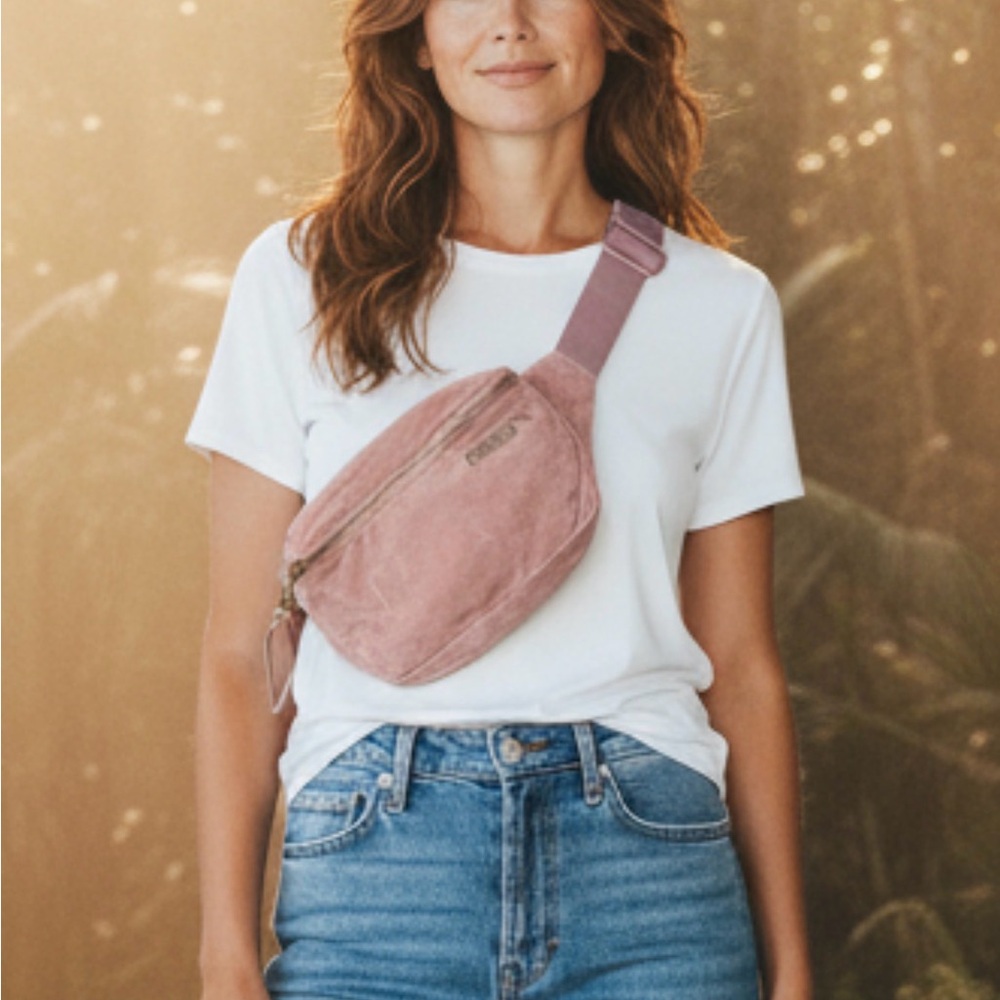 🅟🅤🅜🅐 ▪️Stylish Pink Suede Women Fanny Pack Bag